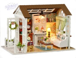 Domek dla lalek drewniany salon model do złożenia LED 8008-A