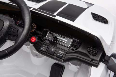 Pojazd Dodge Durango Biały