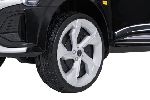 Pojazd Audi SQ8 Czarny