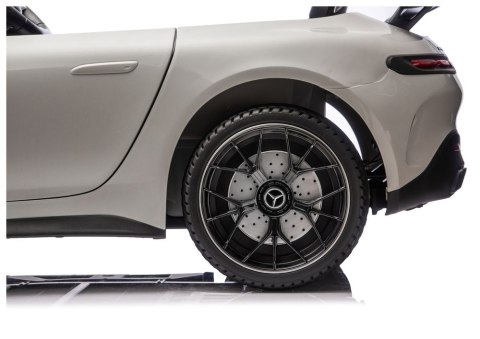 Pojazd Na Akumulator Mercedes AMG DK-GT63 24V Jasnoszary