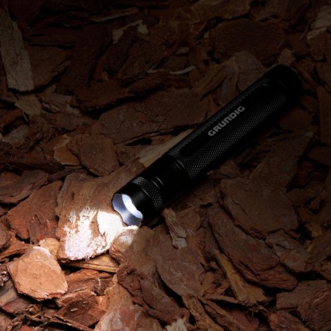 LATARKA RĘCZNA LED GRUNDIG 3,5W 160 LM 65 M ALUMINIOWA CZARNA