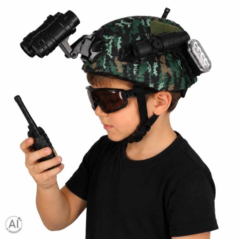Zestaw żołnierza militarny hełm walkie talkie lornetka latarka