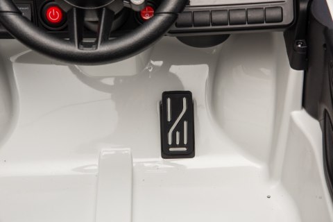 Pojazd Porsche Macan Biały