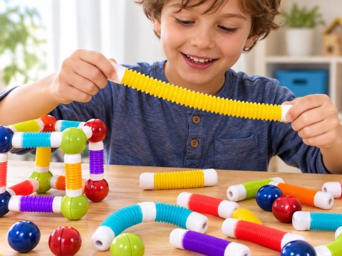 Klocki magnetyczne RURKI - elastyczny zestaw konstrukcyjny 226ele ZA6547