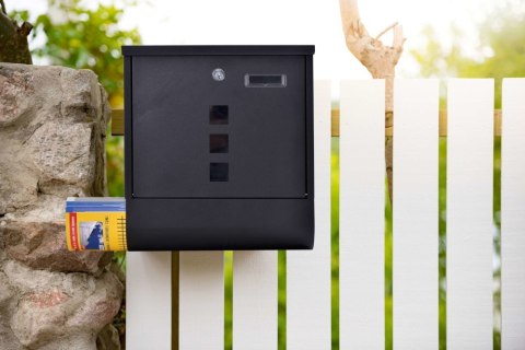 Skrzynka na listy HANS z gazetnikiem czarna