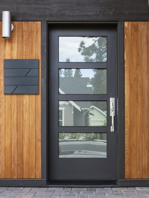 Skrzynka na listy TOVE z gazetnikiem antracyt