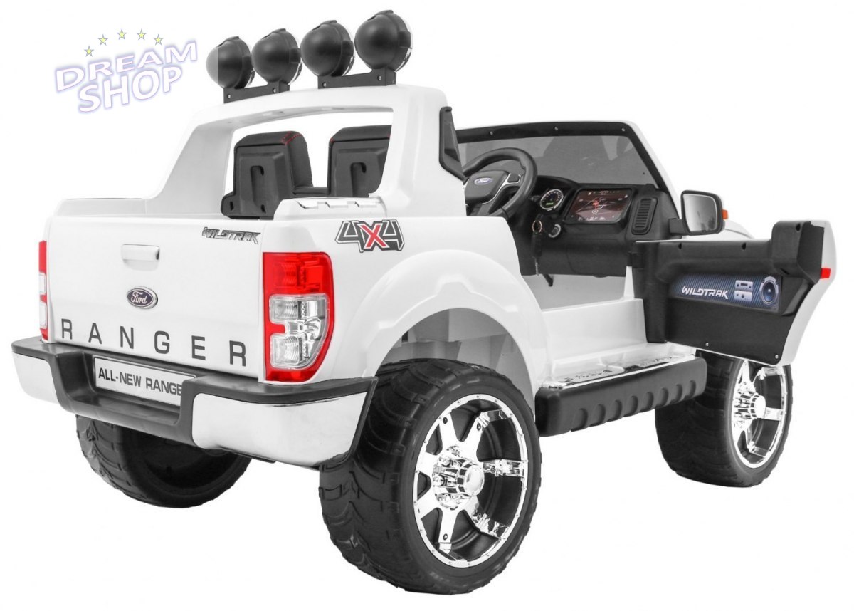 Pojazd Ford Ranger Lakierowany Biały Pojazd Ford Ranger Lakierowany Biały