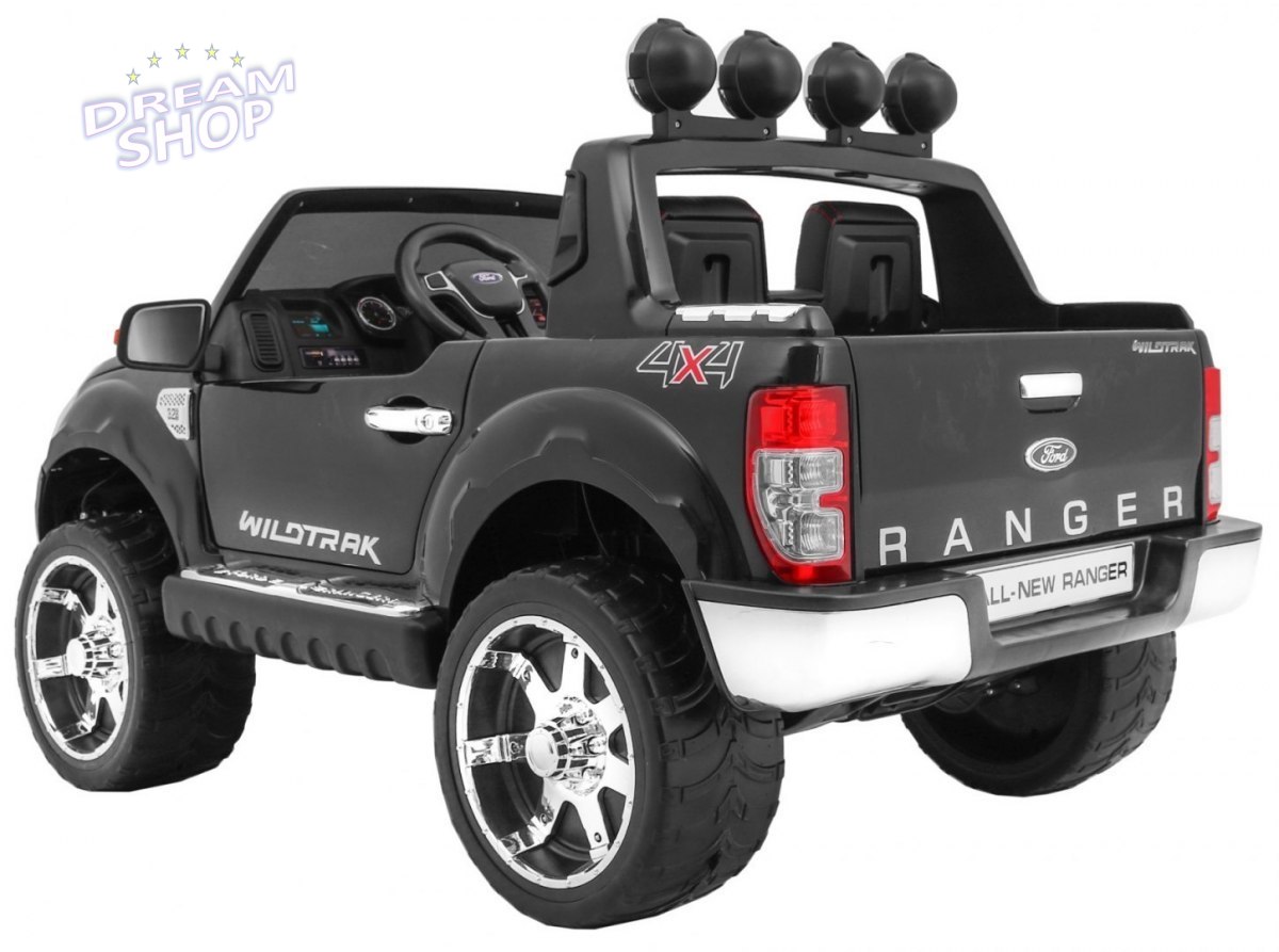 Pojazd Ford Ranger Lakierowany Czarny Pojazd Ford Ranger Lakierowany Czarny