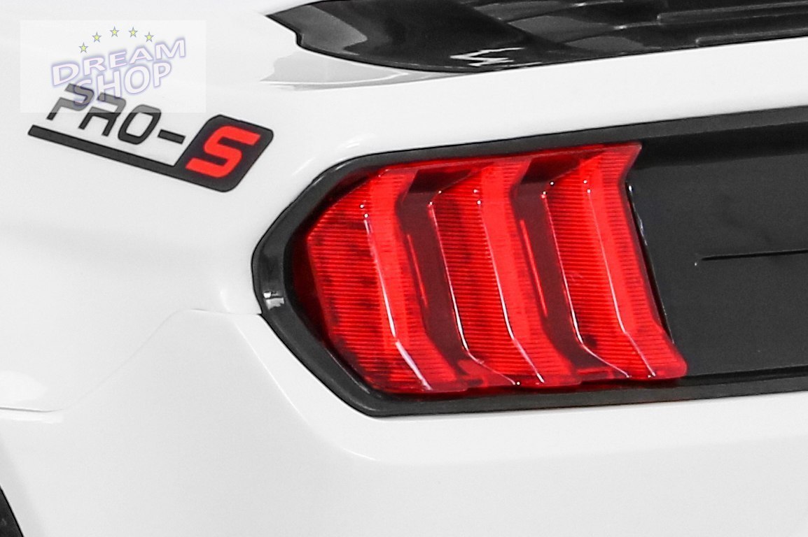 Pojazd GT Sport Biały Pojazd GT Sport Biały