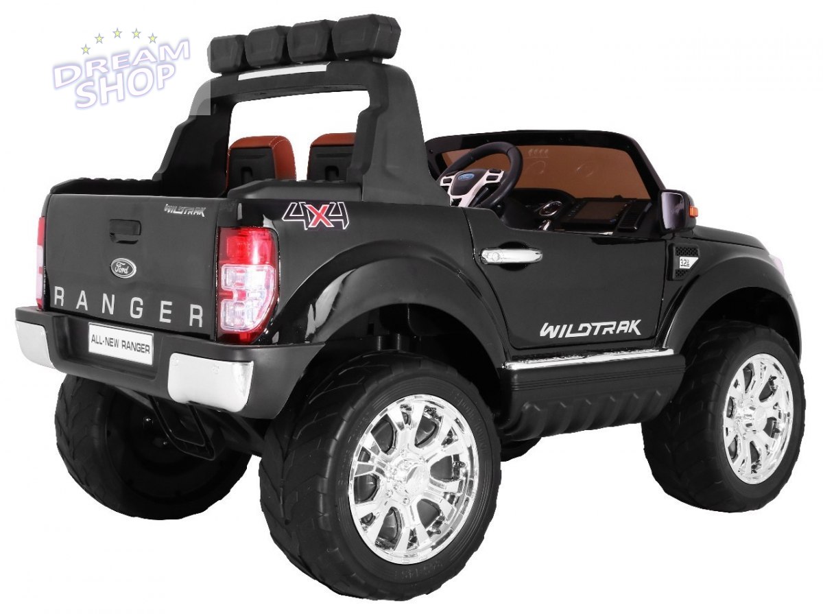 Pojazd NEW Ford Ranger 4x4 FaceLifting Lakierowany Czarny Pojazd NEW Ford Ranger 4x4 FaceLifting Lakierowany Czarny