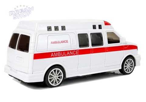 Ambulans Karetka Pogotowia z Napędem Dźwięk Syrena Światła Ambulans Karetka Pogotowia z Napędem Dźwięk Syrena Światła