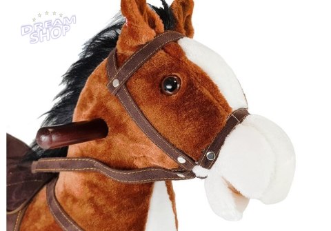 Koń Na Biegunach Ciemny Brąz 74 CM Rusza Pyskiem Ogonem Koń Na Biegunach Ciemny Brąz 74 CM Rusza Pyskiem Ogonem