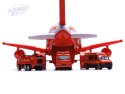 Samolot transporter z autami straż pożarna bok