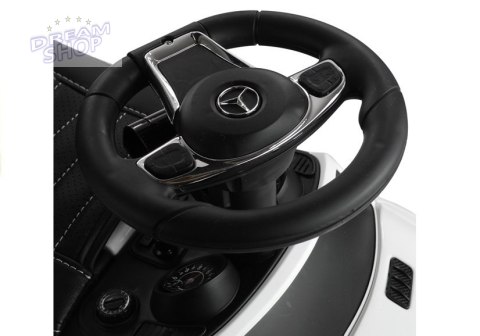 Jeździk Mercedes GLE 63 z Daszkiem Biały Jeździk Mercedes GLE 63 z Daszkiem Biały