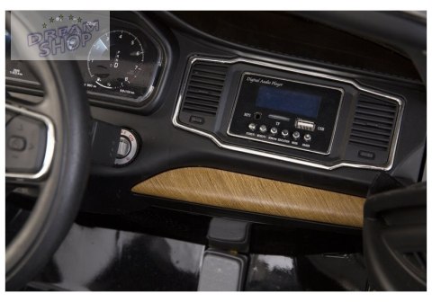 Auto Na Akumulator VOLVO XC90 Czarne Lakierowane Auto Na Akumulator VOLVO XC90 Czarne Lakierowane