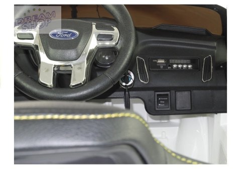 Auto na akumulator Ford Focus RS Białe Auto na akumulator Ford Focus RS Białe