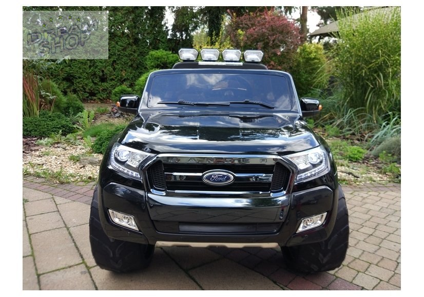 Auto na akumulator Ford Ranger Czarny lakier 4x4 Auto na akumulator Ford Ranger Czarny lakier 4x4