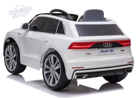 Auto na Akumulator Audi Q8 JJ2066 Biały Auto na Akumulator Audi Q8 JJ2066 Biały