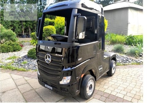 Auto na Akumulator Mercedes Actros Czarny Lakierowany MP4 Auto na Akumulator Mercedes Actros Czarny Lakierowany MP4