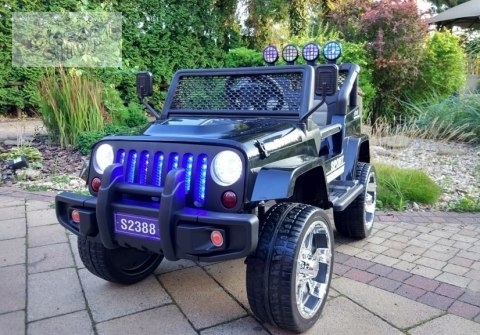 Auto na Akumulator S2388 Jeep Czarny 4x45W Auto na Akumulator S2388 Jeep Czarny 4x45W