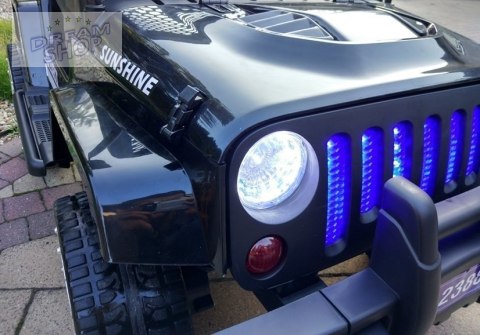 Auto na Akumulator S2388 Jeep Czarny 4x45W Auto na Akumulator S2388 Jeep Czarny 4x45W