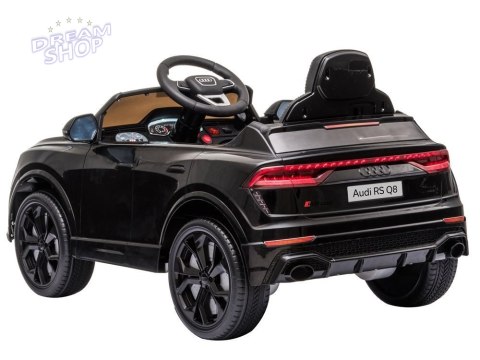 Samochód na akumulator Audi RS Q8 czarny Samochód na akumulator Audi RS Q8 czarny