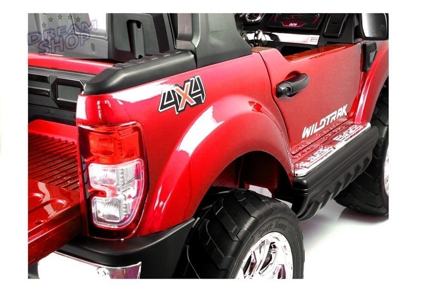 Auto na akumulator Ford Ranger Czerwony lakier 4x4 Auto na akumulator Ford Ranger Czerwony lakier 4x4