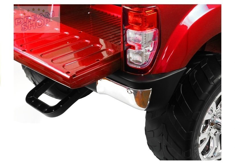 Auto na akumulator Ford Ranger Czerwony lakier 4x4 Auto na akumulator Ford Ranger Czerwony lakier 4x4