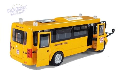 Metalowy Autobus Szkolny z silnikiem naciąganym Metalowy Autobus Szkolny z silnikiem naciąganym