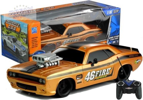Zdalnie Sterowane Auto 1:16 R/C Pilot 27 Złote Zdalnie Sterowane Auto 1:16 R/C Pilot 27 Złote
