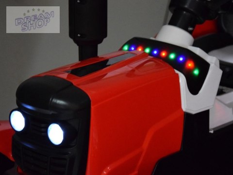Traktor z przyczepą na akumulator świeci PA0234