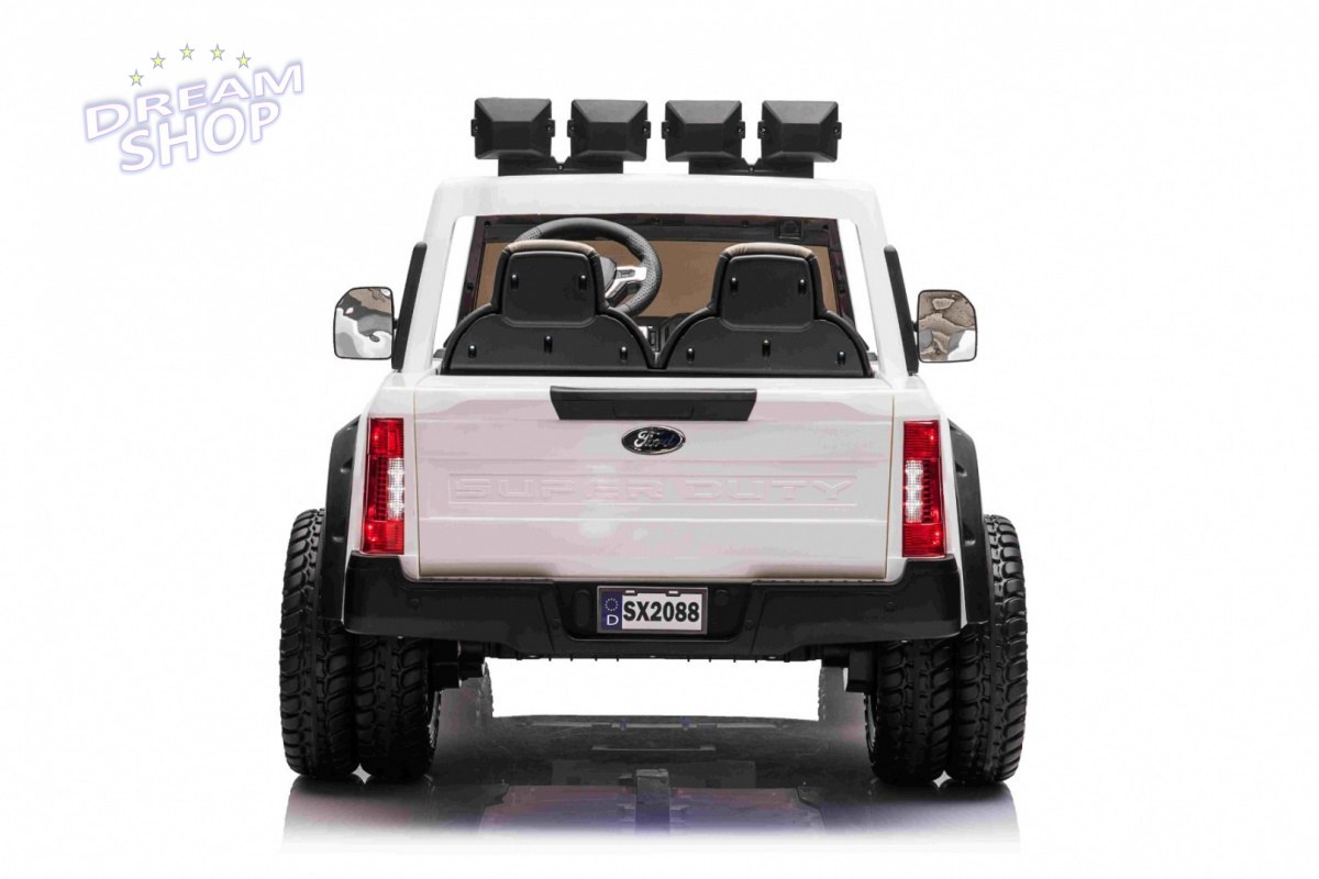 Pojazd Ford Super Duty Biały Pojazd Ford Super Duty Biały