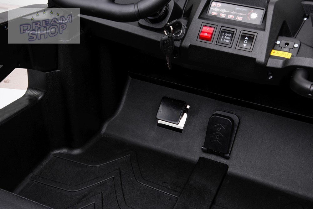 Auto Na Akumulator Buggy STRONG A032 Biały Auto Na Akumulator Buggy STRONG A032 Biały