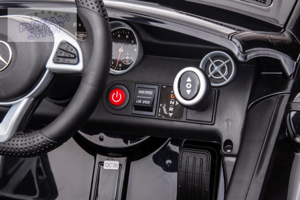 Auto Na Akumulator Mercedes SLC 300 Czarny Auto Na Akumulator Mercedes SLC 300 Czarny