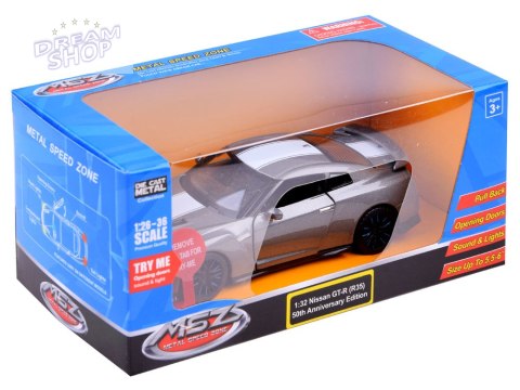 Auto Nissan GT-R model 1:32 metalowe autko otwierane drzwi ZA3757 Auto Nissan GT-R model 1:32 metalowe autko otwierane drzwi ZA3757