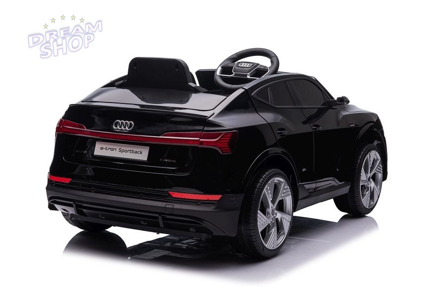 Auto Na Akumulator Audi E- Tron Czarne QLS-6688 Auto Na Akumulator Audi E- Tron Czarne QLS-6688