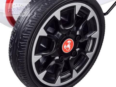 Licencjonowany GOKART ABARTH na pedały dla dzieci 30kg Miękkie koła PA0167 Licencjonowany GOKART ABARTH na pedały dla dzieci 30kg Miękkie koła PA0167
