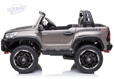 Auto na Akumulator Toyota Hilux Srebrny Lakierowany Auto na Akumulator Toyota Hilux Srebrny Lakierowany