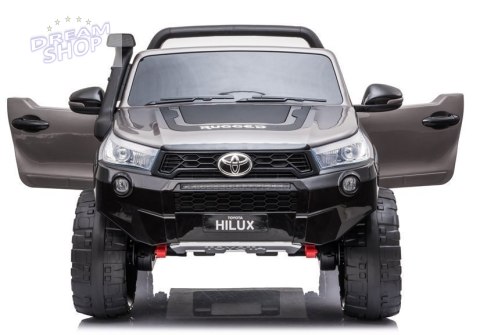 Auto na Akumulator Toyota Hilux Srebrny Lakierowany Auto na Akumulator Toyota Hilux Srebrny Lakierowany