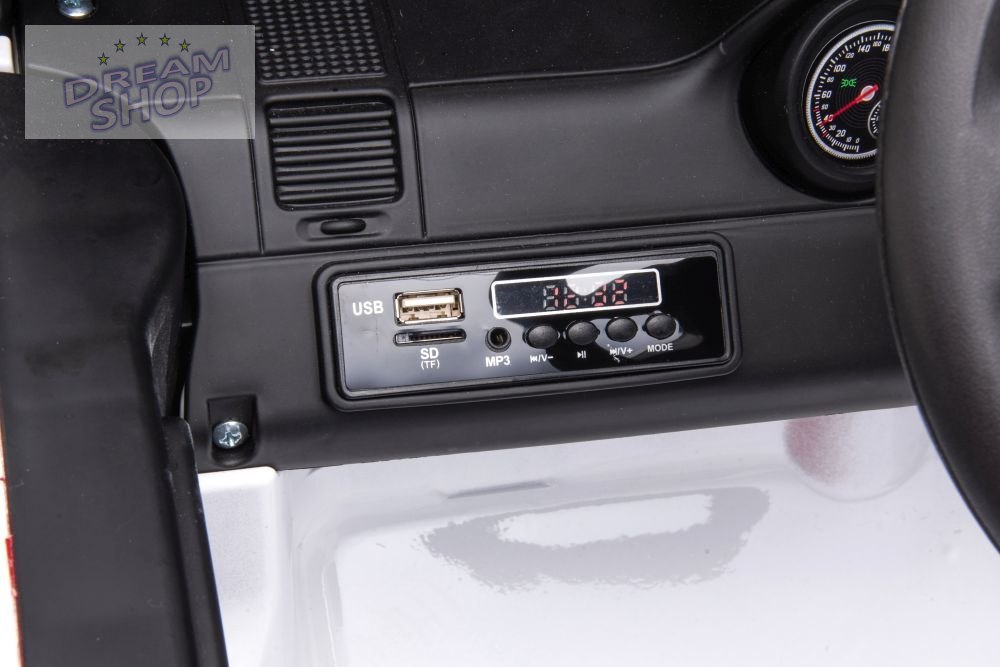 Auto Na Akumulator Mercedes Benz G63 6X6 Biały Auto Na Akumulator Mercedes Benz G63 6X6 Biały