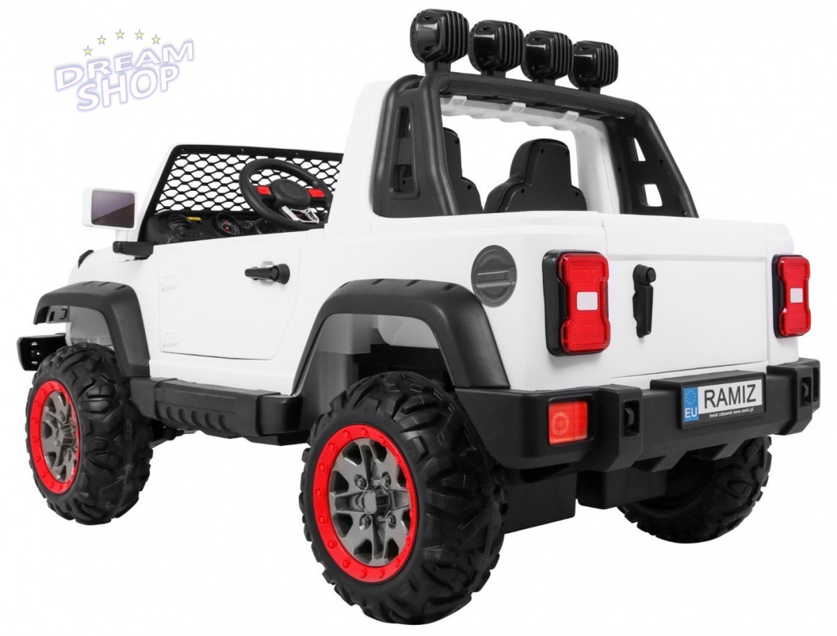 Pojazd AllRoad 4x4 biały Pojazd AllRoad 4x4 biały