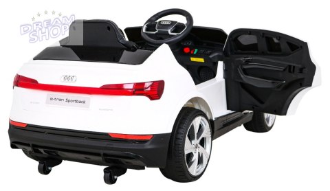 Pojazd Audi E-Tron Sportback Biały Pojazd Audi E-Tron Sportback Biały