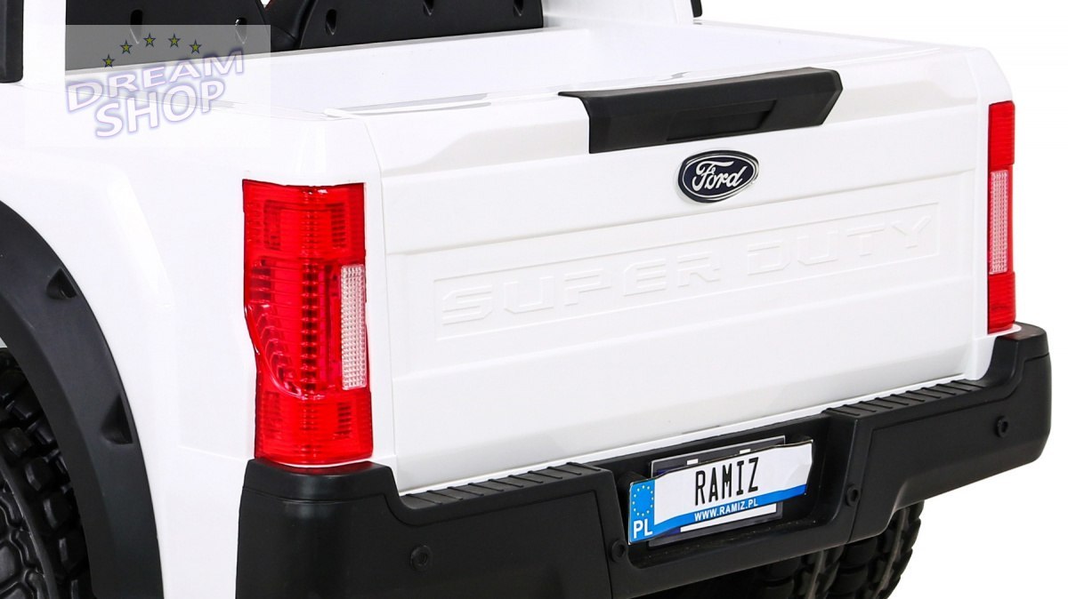 Pojazd Ford Super Duty Biały Pojazd Ford Super Duty Biały