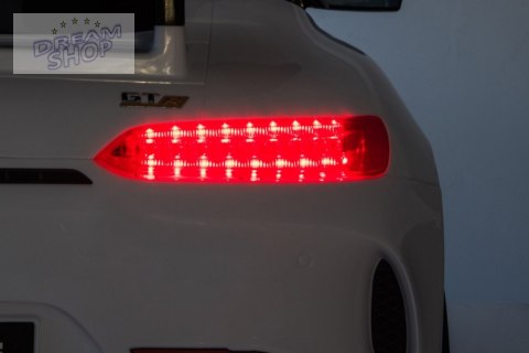 Pojazd Mercedes-Benz GT R 4x4 Lakierowany Biały Pojazd Mercedes-Benz GT R 4x4 Lakierowany Biały