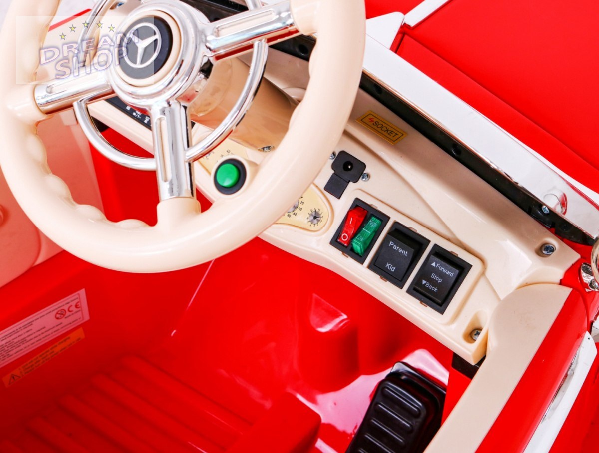 Pojazd Mercedes Benz Retro Typ 540A Czerwony Pojazd Mercedes Benz Retro Typ 540A Czerwony