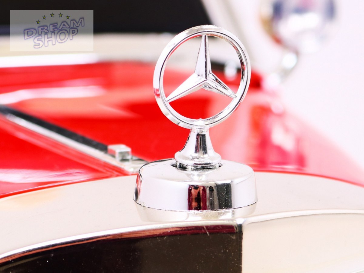 Pojazd Mercedes Benz Retro Typ 540A Czerwony Pojazd Mercedes Benz Retro Typ 540A Czerwony