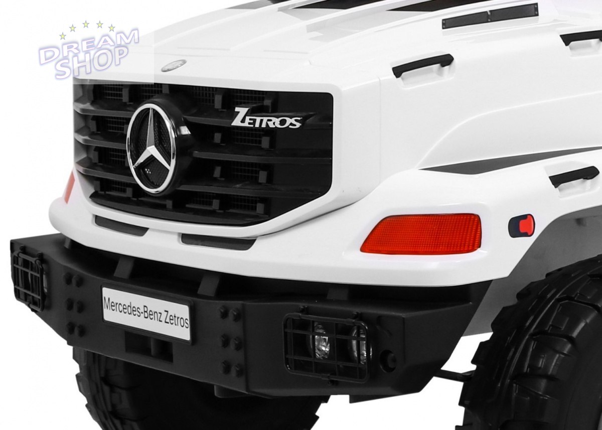 Pojazd Mercedes-Benz Zetros Biały