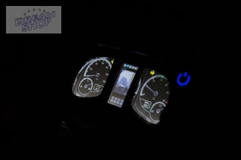 Pojazd Mercedes-Benz Zetros Czerwony Pojazd Mercedes-Benz Zetros Czerwony