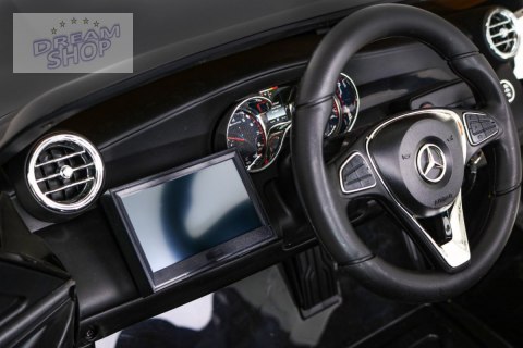 Pojazd Mercedes GLC 63S Czarny Pojazd Mercedes GLC 63S Czarny