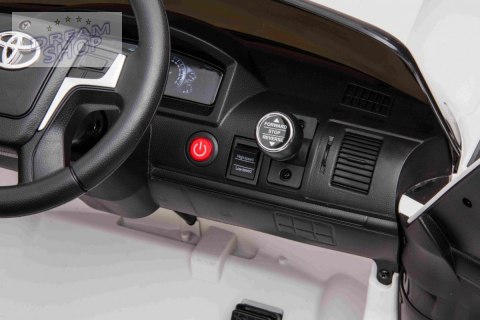 Pojazd Toyota Land Cruiser Biały Pojazd Toyota Land Cruiser Biały